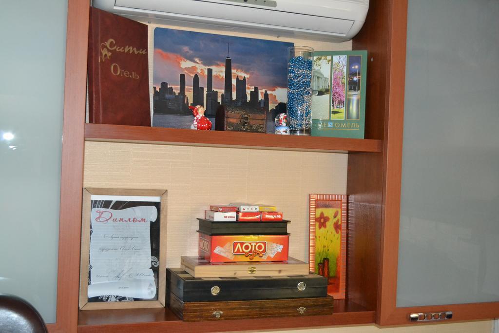 جومل City Hotel المظهر الخارجي الصورة