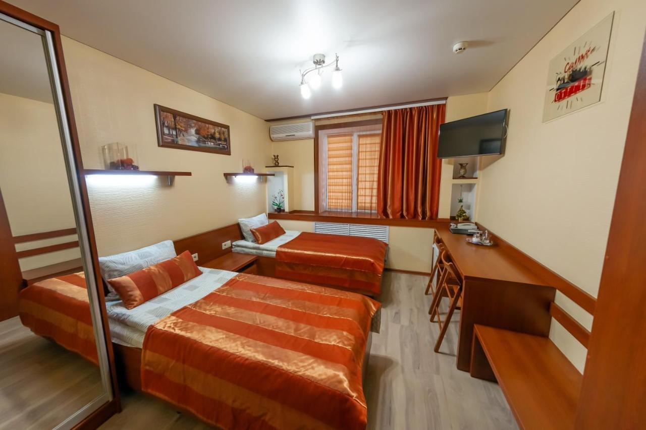 جومل City Hotel المظهر الخارجي الصورة
